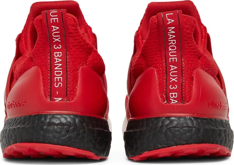 Adidas UltraBoost DNA 'Montreal' sneakers, red