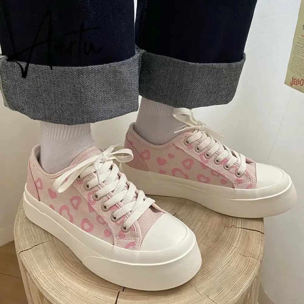 Aiertu Fashion Pink Heart Print Canvas Sneakers Spring Casual Zapatillas Mujer Students Daily Footwear Woman Vulcanize Shoes