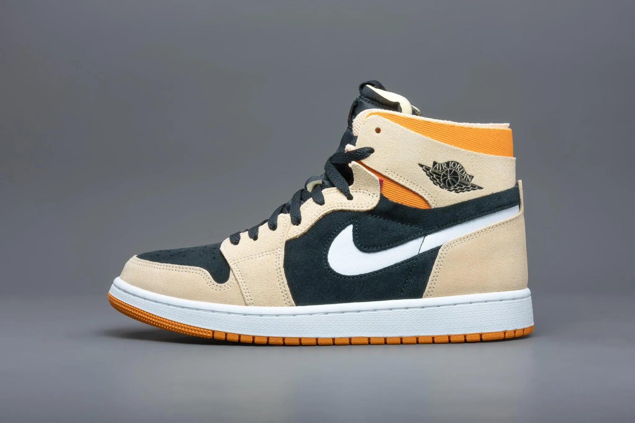 Air Jordan 1 High Zoom Air CMFT Pumpkin Spice