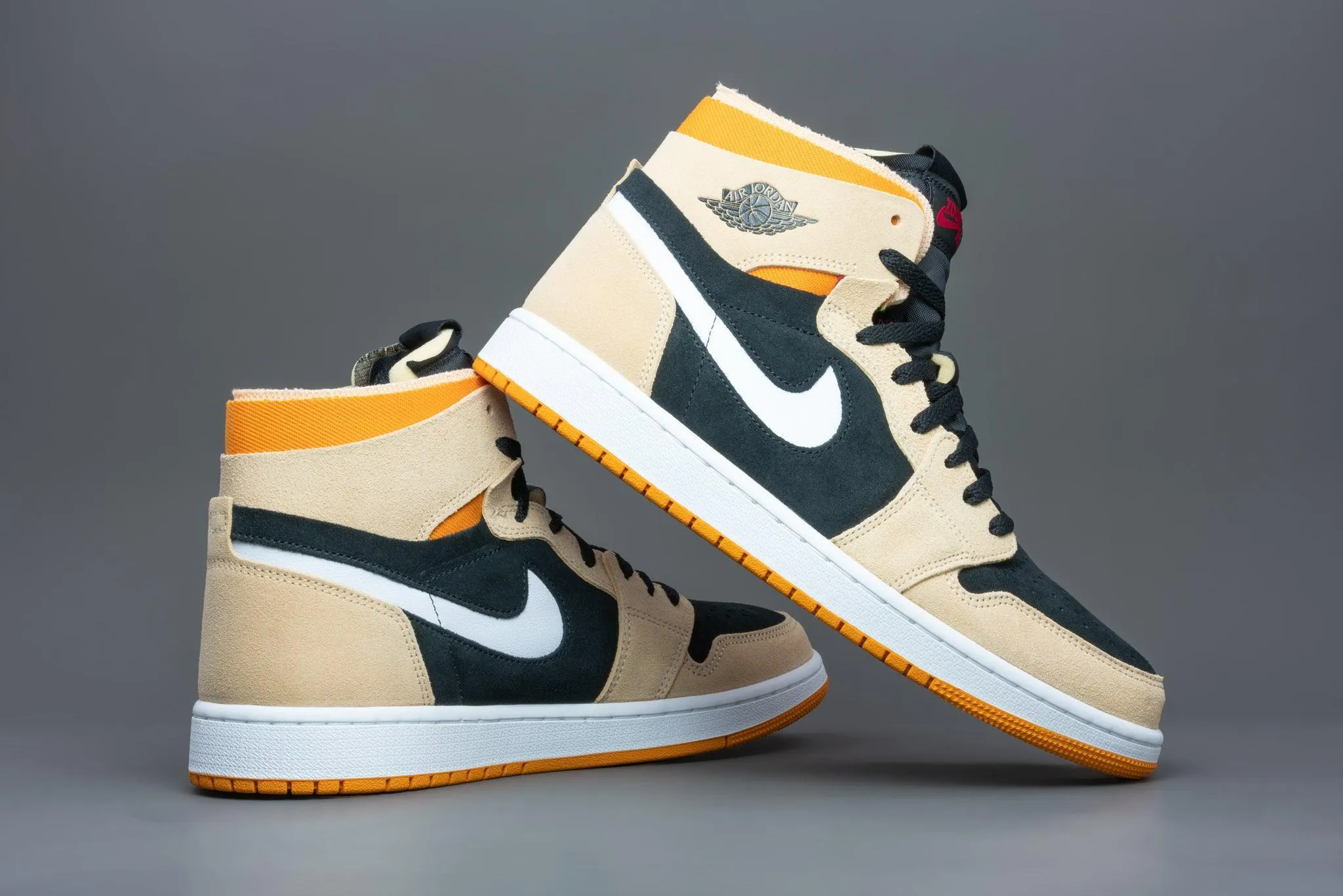 Air Jordan 1 High Zoom Air CMFT Pumpkin Spice