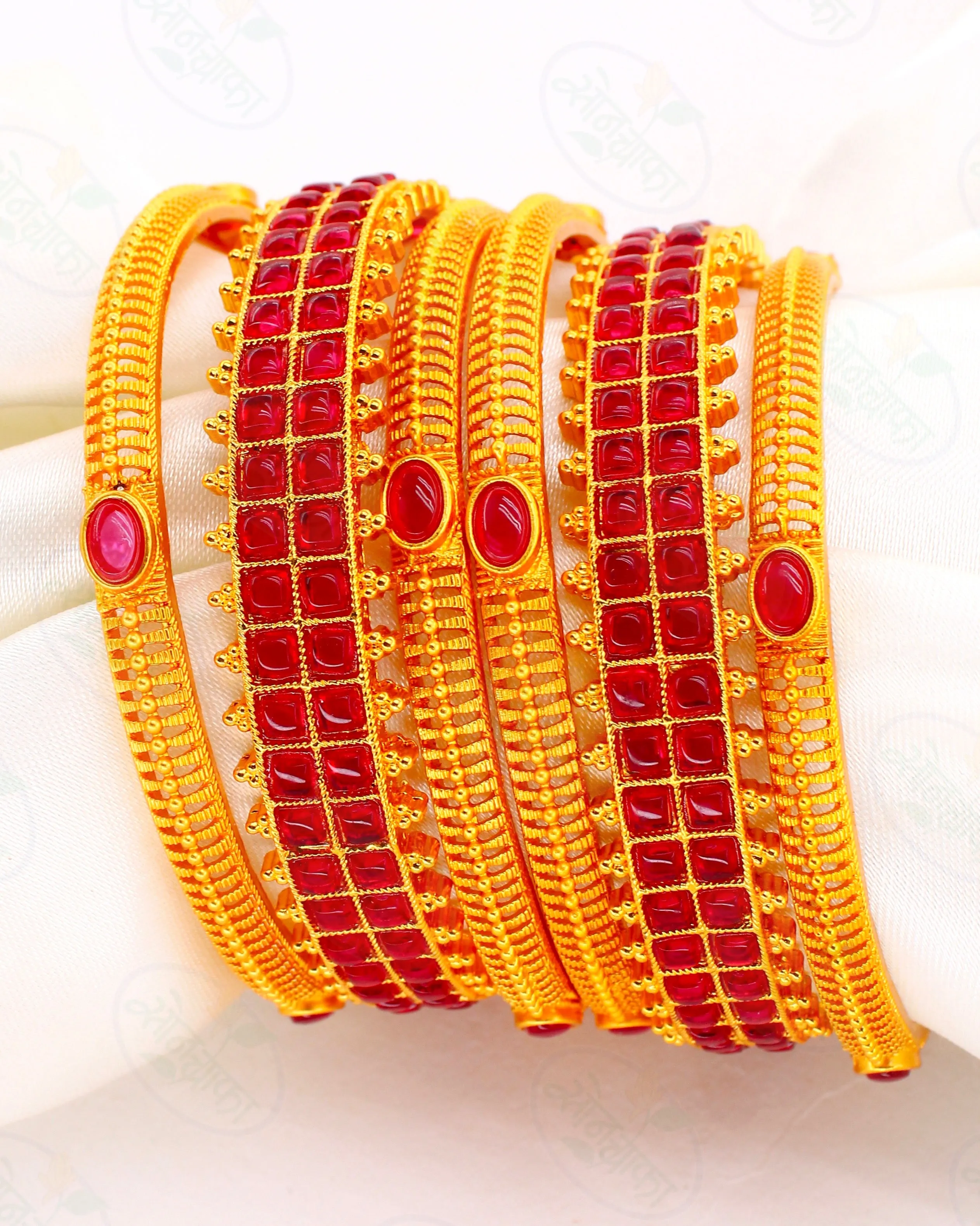 ALLURING PESHWAI BANGLES