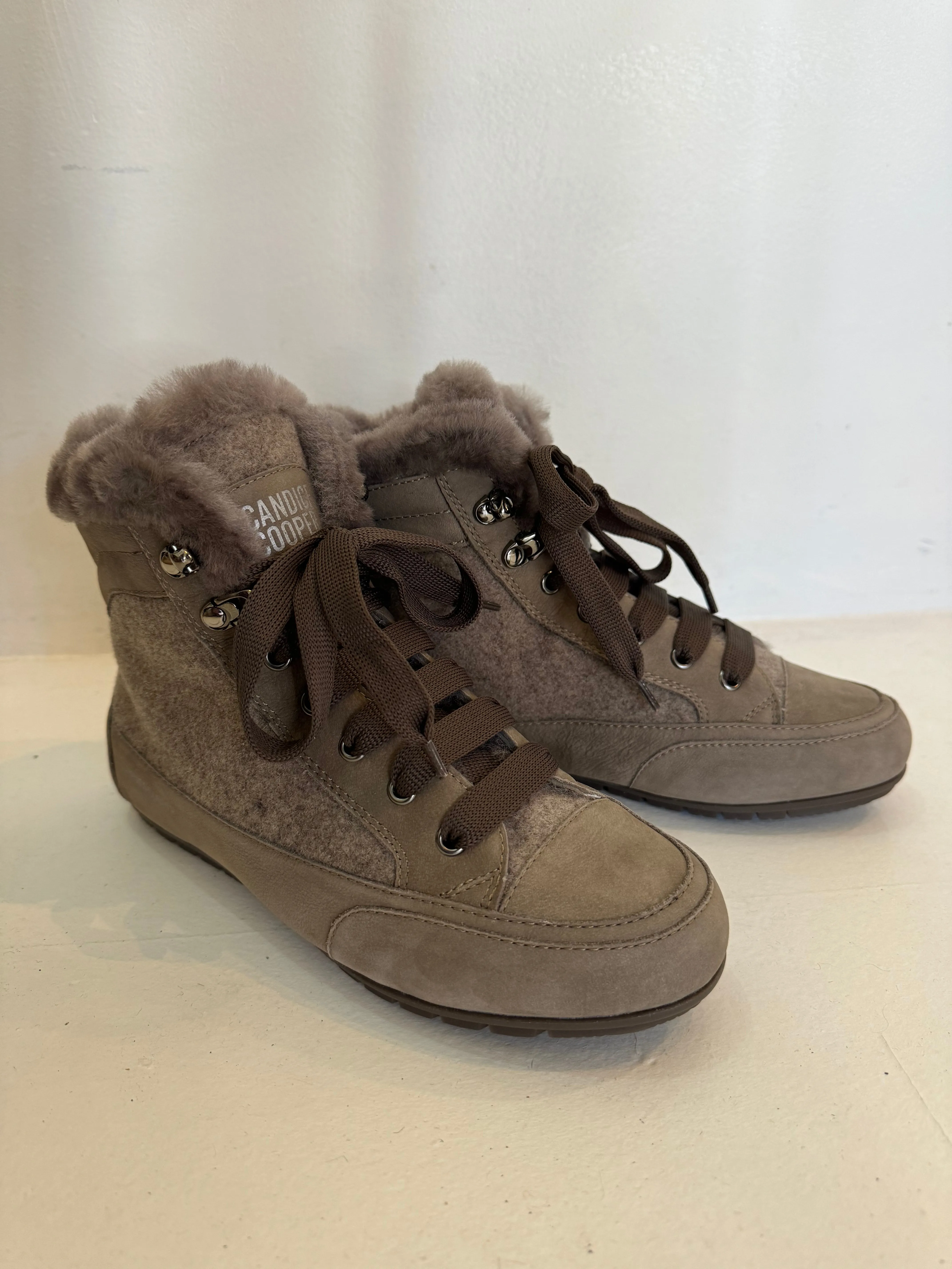 Candice Cooper Vancouver Felt Sheepskin High Top Sneaker