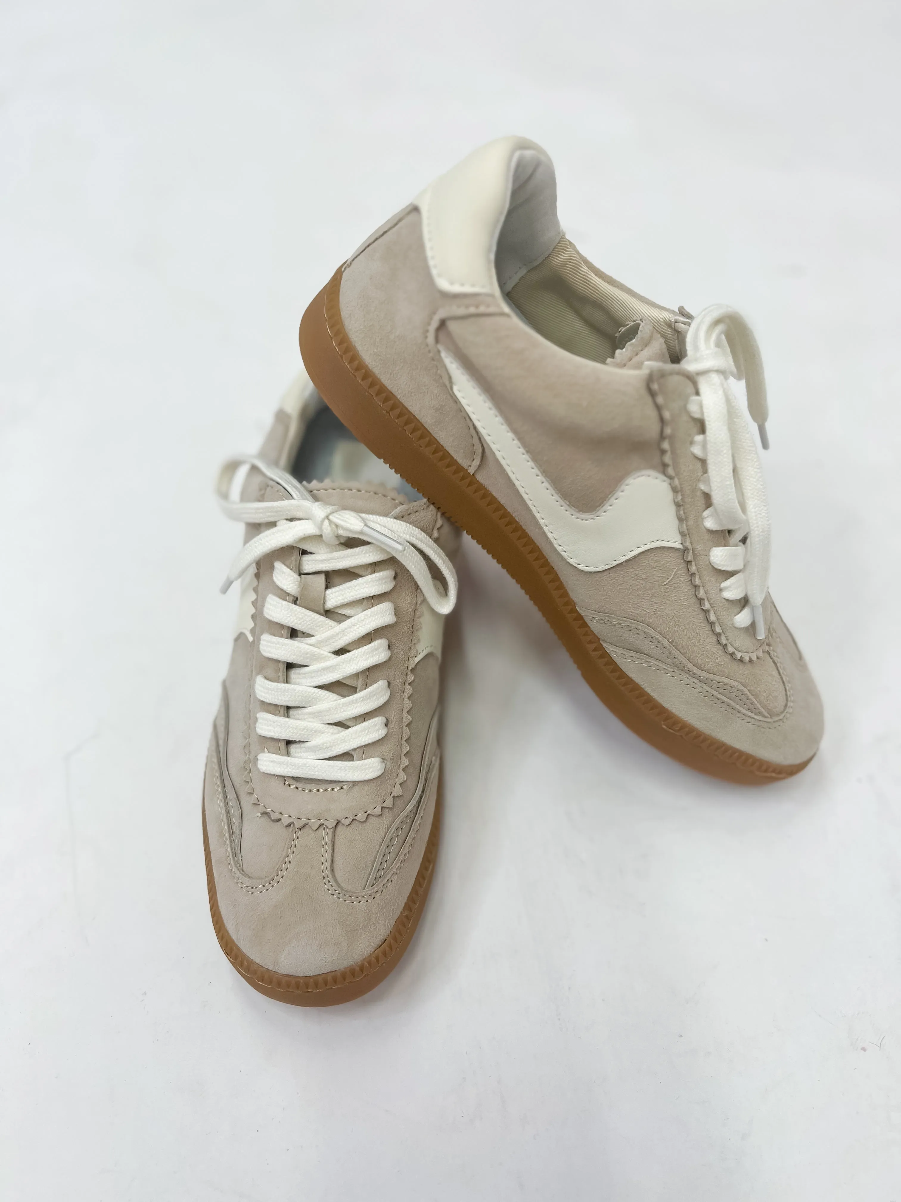 [Dolce Vita] Notice Suede Sneaker-Dune