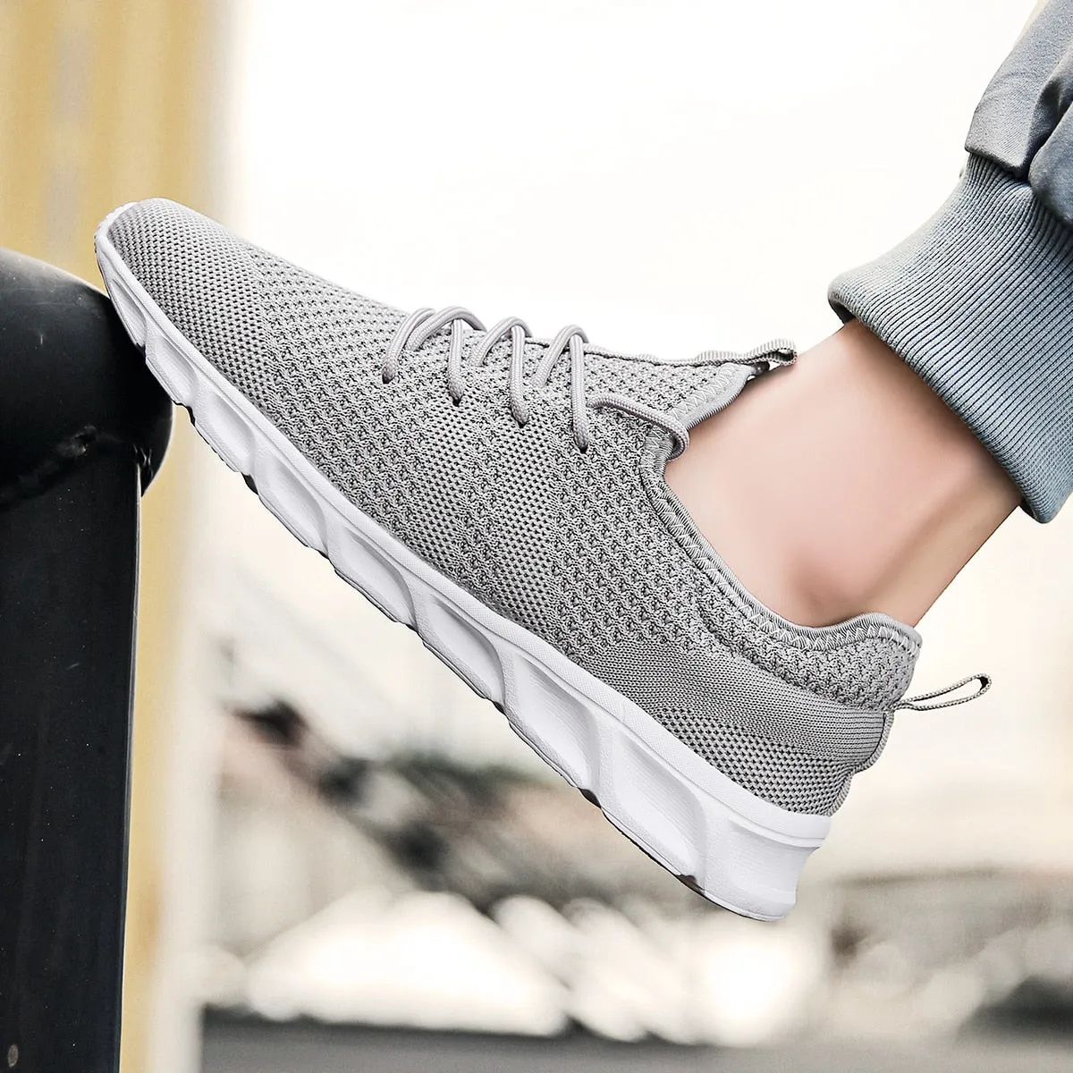 Hnzxzm Sneakers Men Shoes Breathable Male Running Shoes High Quality Fashion Unisex Light Athletic Sneakers Women Shoes 2022 Plus Size