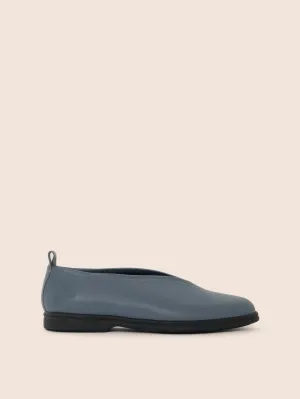 Oriana Midnight Flat