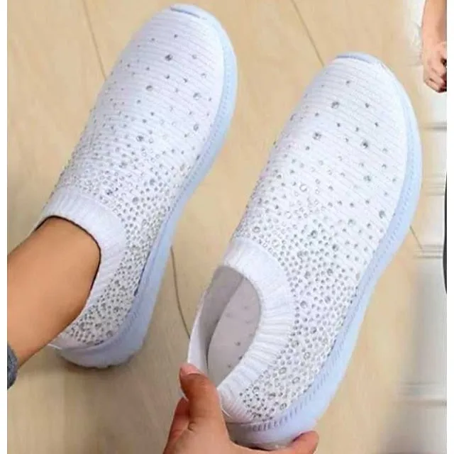 Purpdrank - Women's Sneakers Slip-Ons Plus Size Slip-on Sneakers Outdoor Daily Beach Summer Rhinestone Flat Heel Round Toe Classic Casual Walking Shoes Tissage Volant Loafer Color Block Rainebow Black White