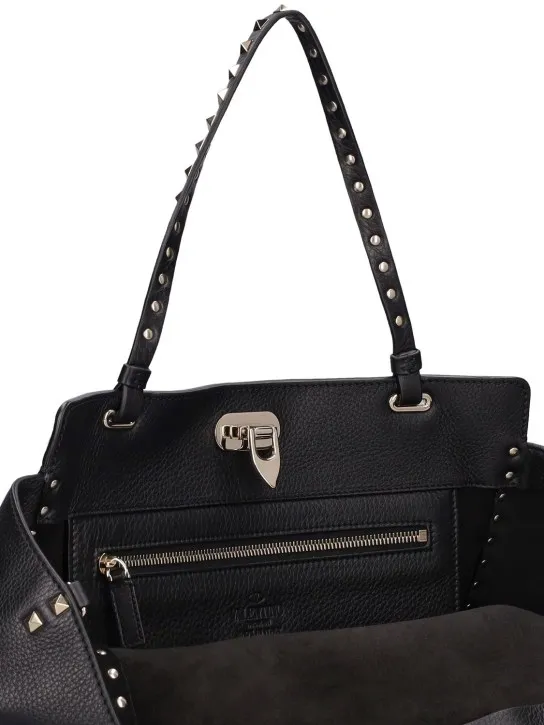 Valentino Garavani   Rockstud medium leather tote bag 